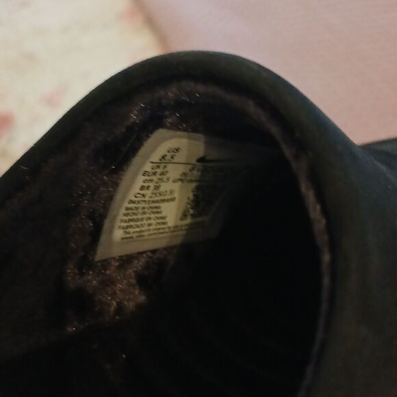 Nike  - Picture 6 of 7